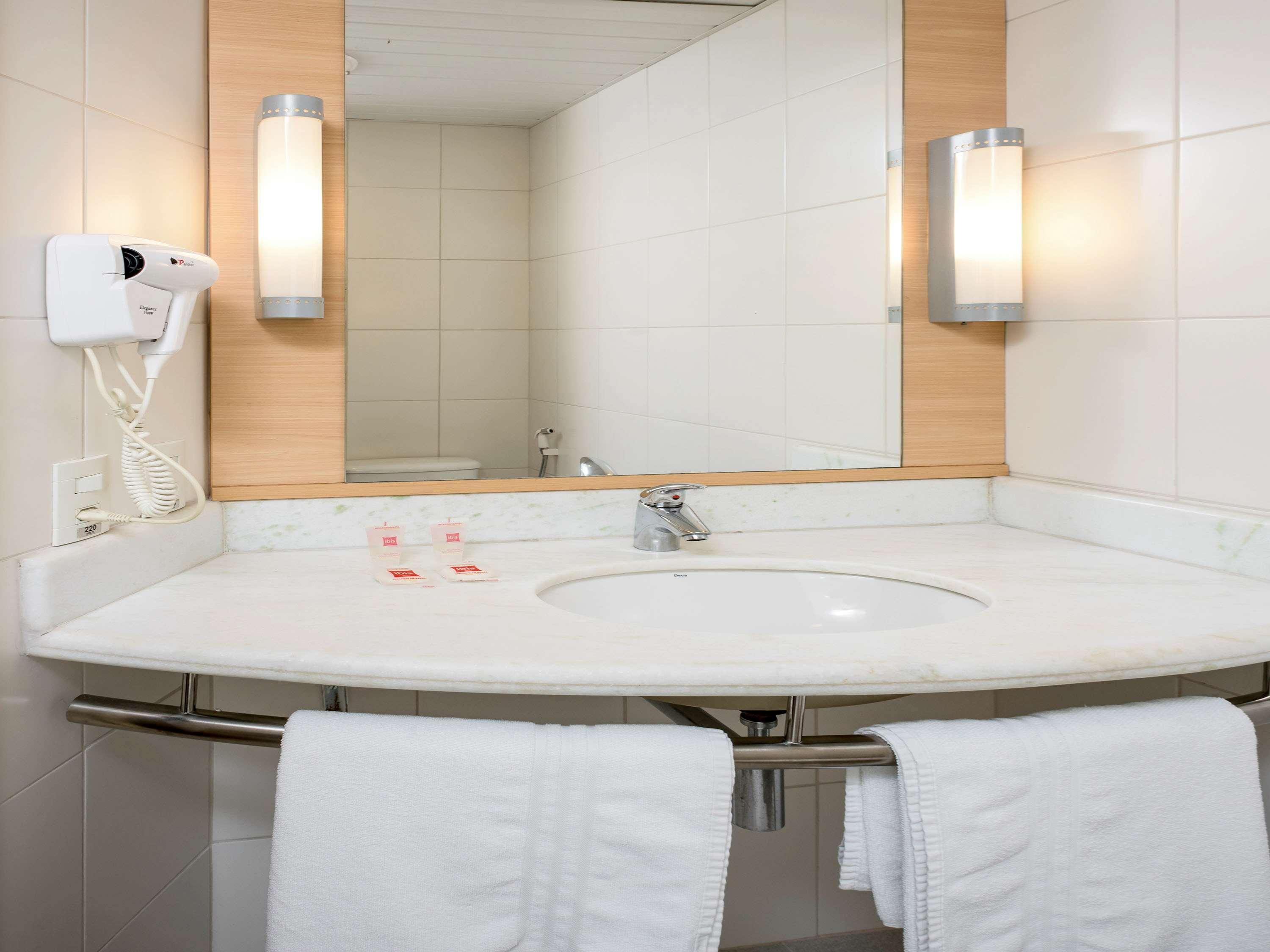Ibis Belem Aeroporto Hotel ภายนอก รูปภาพ